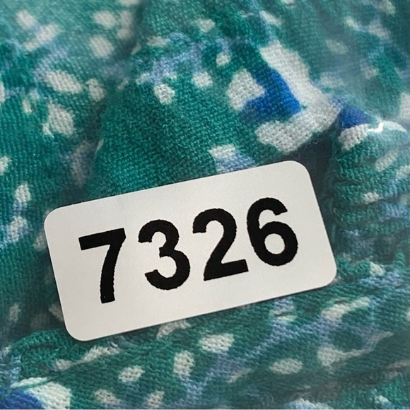 Loft Floral Smocked Crisscross Back Jumpsuit Green White Floral Print Size 6 - Picture 11 of 12